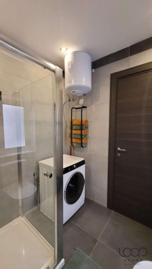 Modern - 50 M From Sea - Free Wi-Fi - Super Cool - Terrace - Fully Air-Conditioned 세인트폴스베이 외부 사진