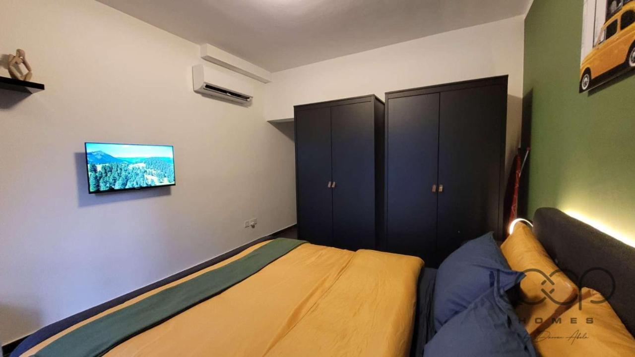 Modern - 50 M From Sea - Free Wi-Fi - Super Cool - Terrace - Fully Air-Conditioned 세인트폴스베이 외부 사진