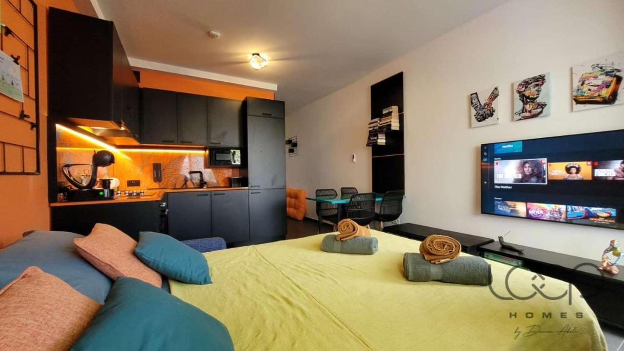Modern - 50 M From Sea - Free Wi-Fi - Super Cool - Terrace - Fully Air-Conditioned 세인트폴스베이 외부 사진